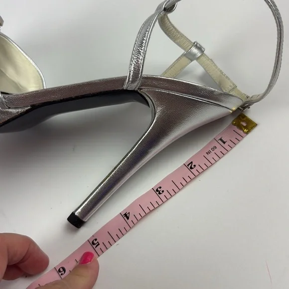 New in box Stuart Weitzman silver “Single” platform ankle strap crystal detail 6 - Picture 10 of 10
